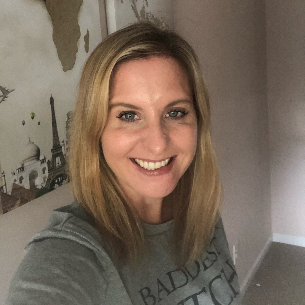 Meet your Posher, Angela